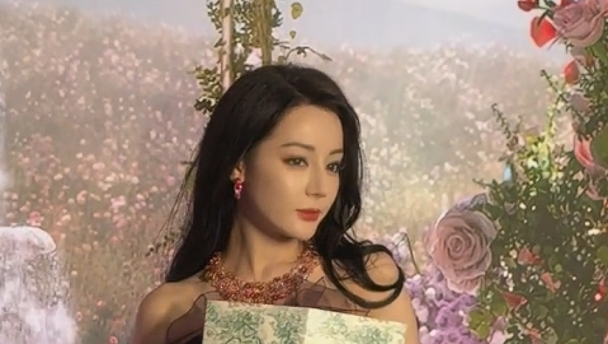 香港劉伯溫最準免費資料,緬懷胡德華先生,權威獨家討論與熱門(mén)話(huà)題_精英版V1.12